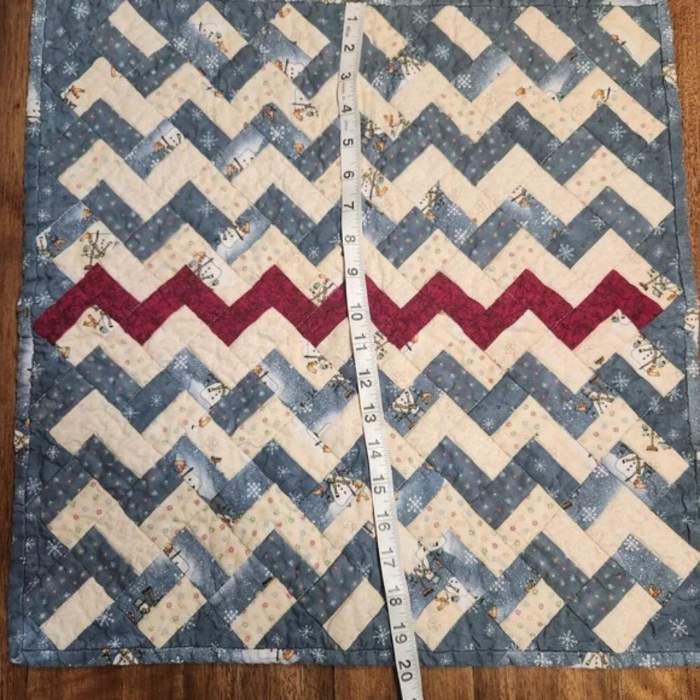 Handmade Quilted Snowman Table Runner/pad Holiday Winter Decor Rustic‎ Country